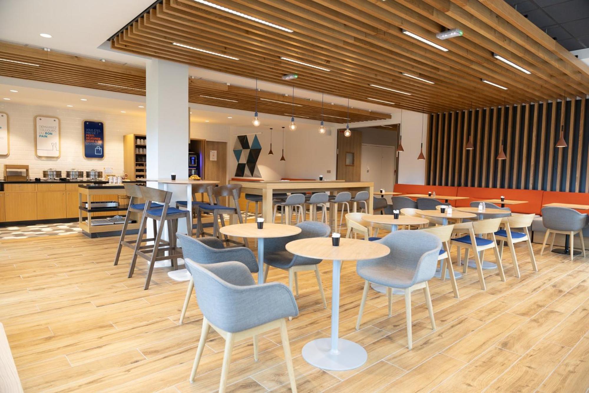 Holiday Inn Express Caen Epron By Ihg Zewnętrze zdjęcie